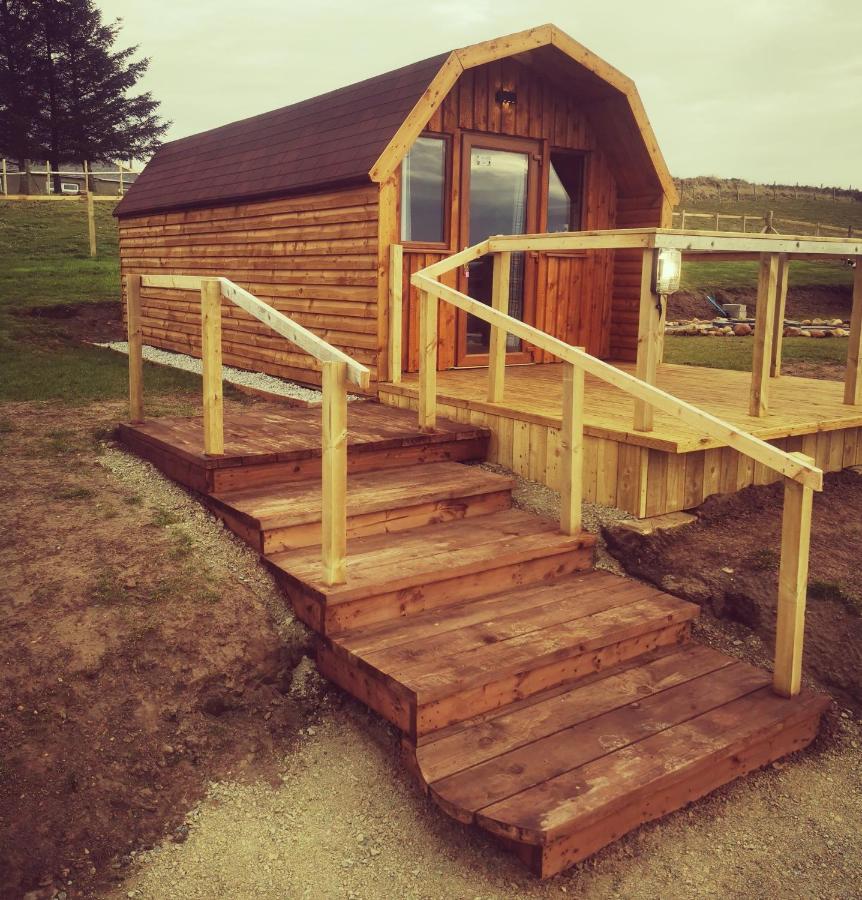 ホテルGowanview Glamping バンフ エクステリア 写真